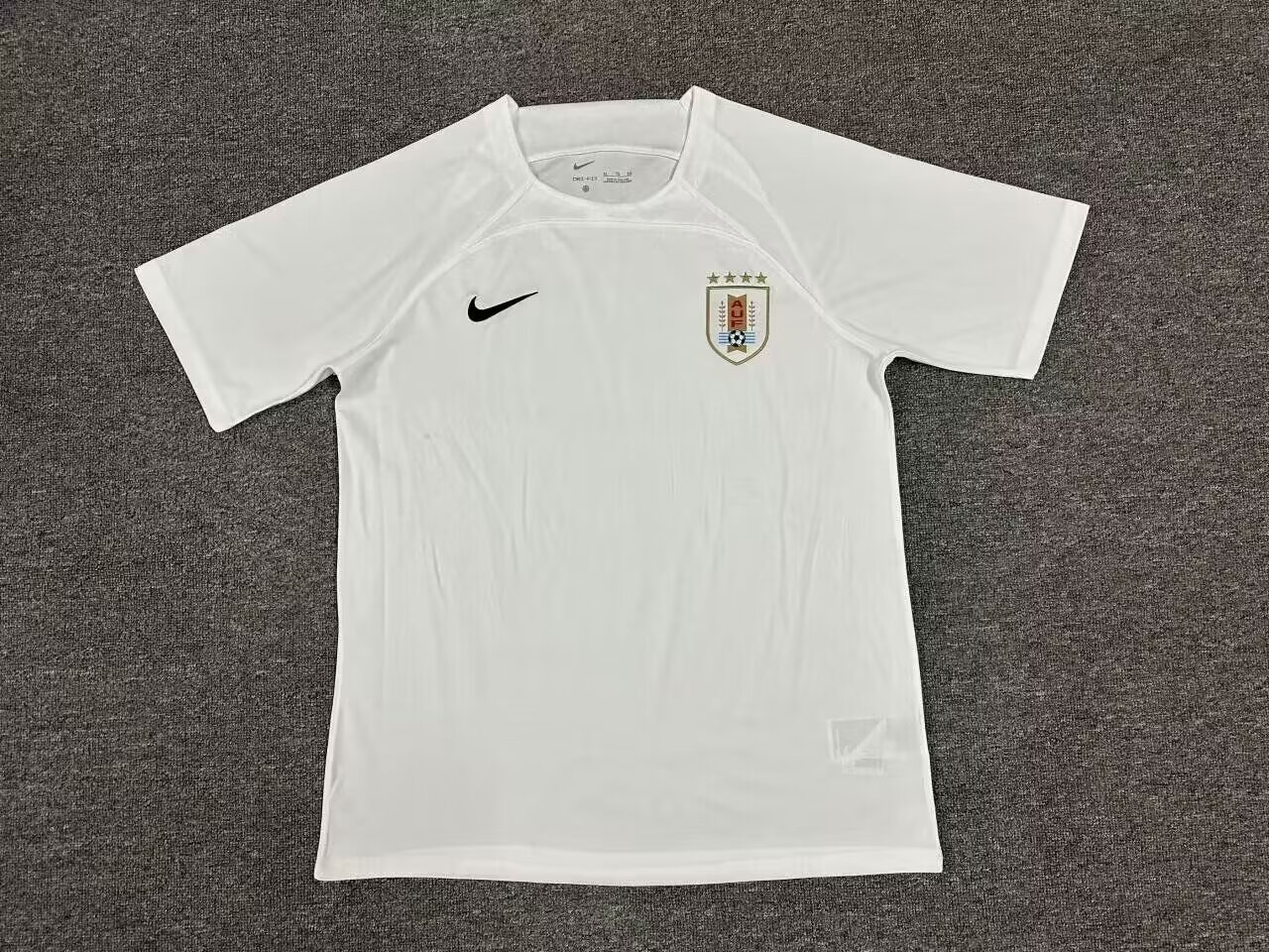 2024-25 Uruguay White version