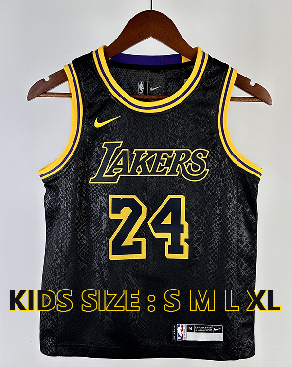 L.A. black Black Mamba edition KIDS Size &BRYANT 24