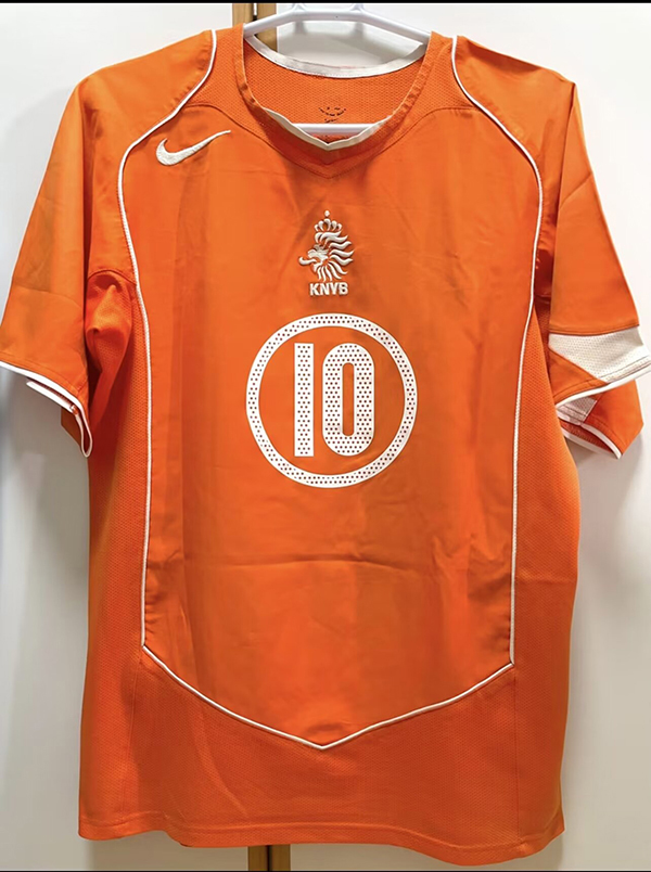 Netherland 04 Retro home&v.Nistelrooy 10