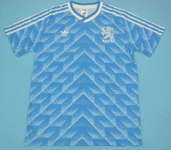 Netherland 88 Retro away