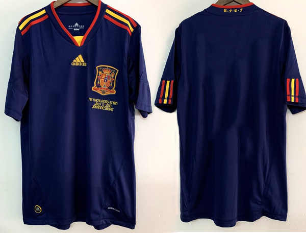 Spain 2010 Retro away