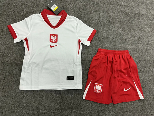 2024-25 Poland home kids